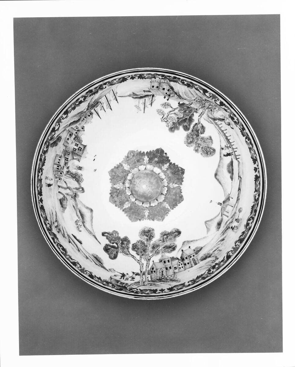 Covered Punch Bowl, Porcelain, Chinese, for Swedish market