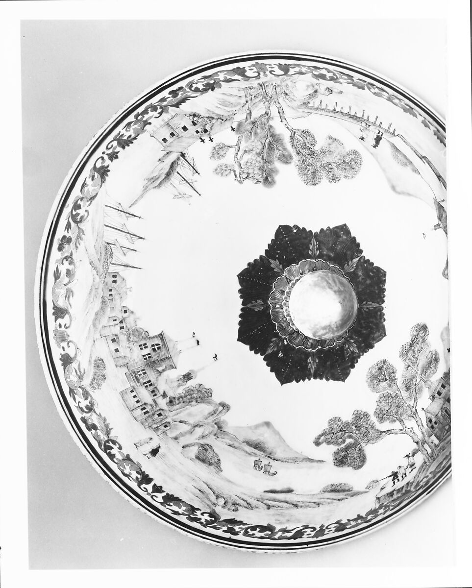 Covered Punch Bowl, Porcelain, Chinese, for Swedish market