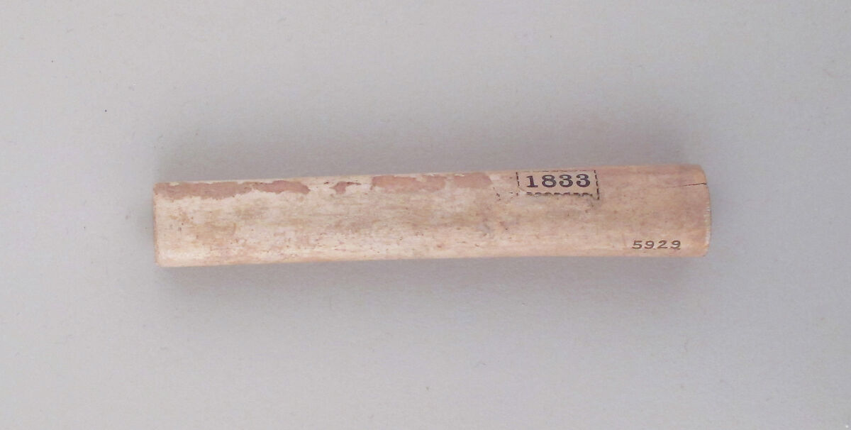 Bone toilet box or handle, Bone, Cypriot