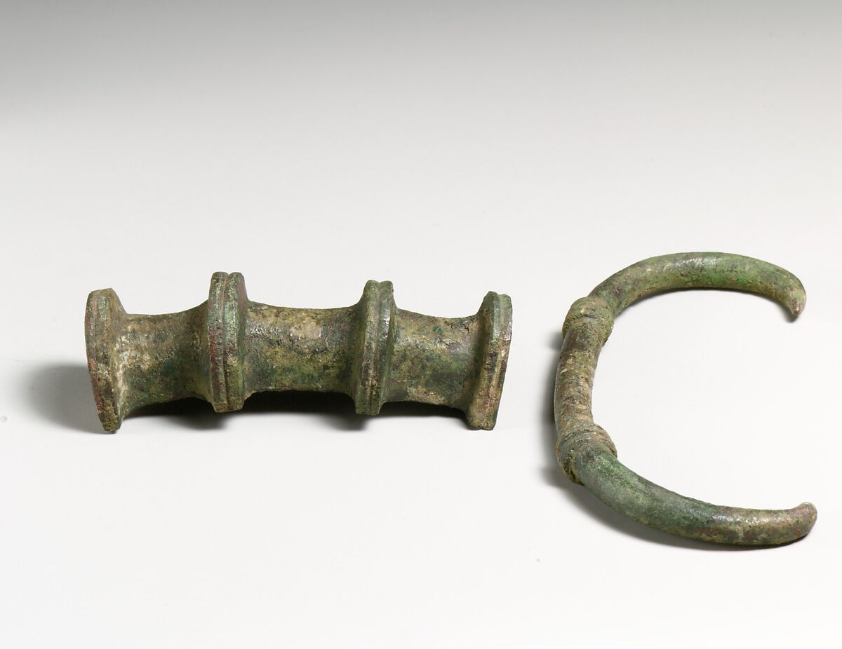 Handle of a bowl, Bronze 