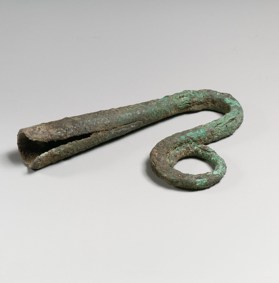 Bronze shepherd's crook, Bronze, Cypriot 