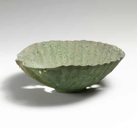 Bowl, fluted