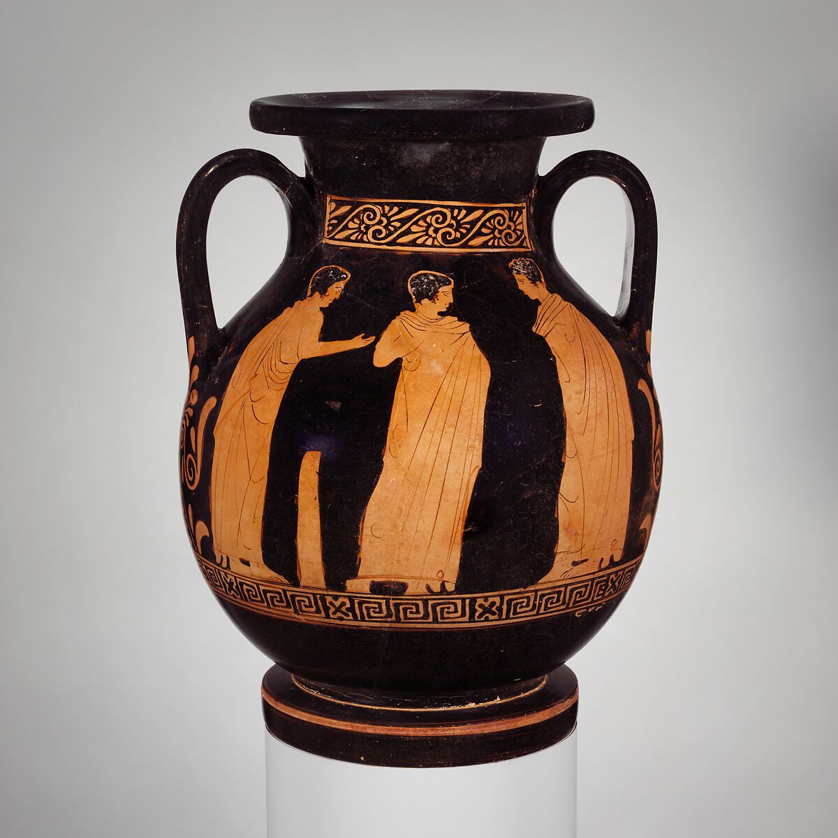 Terracotta pelike (jar), Attributed to the Somzée Painter, Terracotta, Greek, Attic