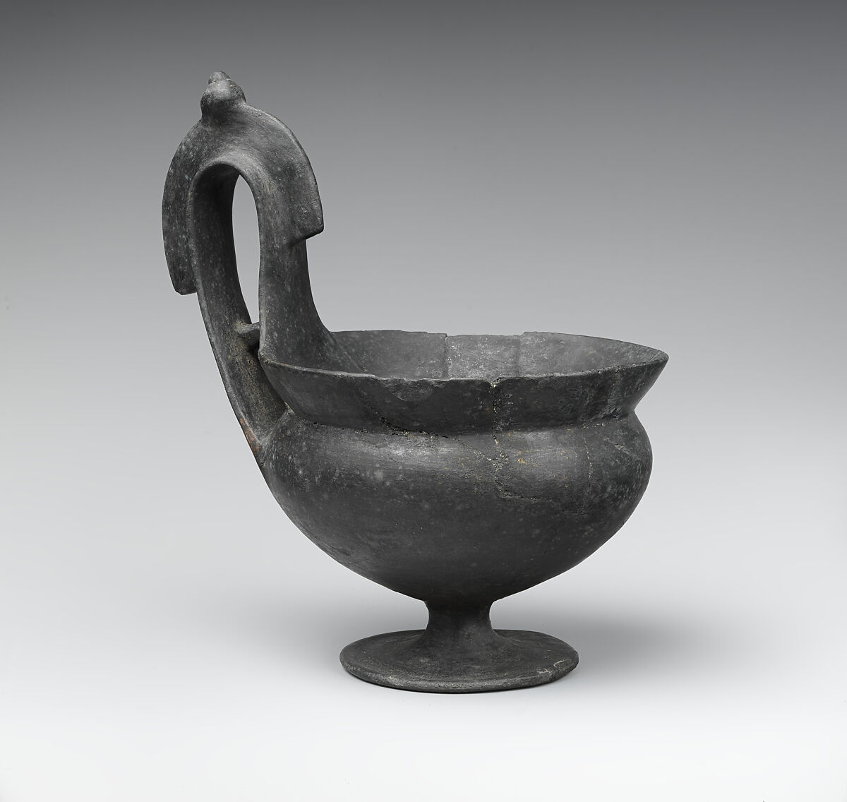Terracotta stemmed kyathos (single-handled cup), Terracotta, Etruscan