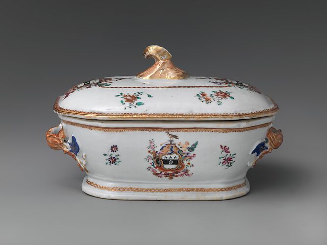 Covered Sauce Tureen