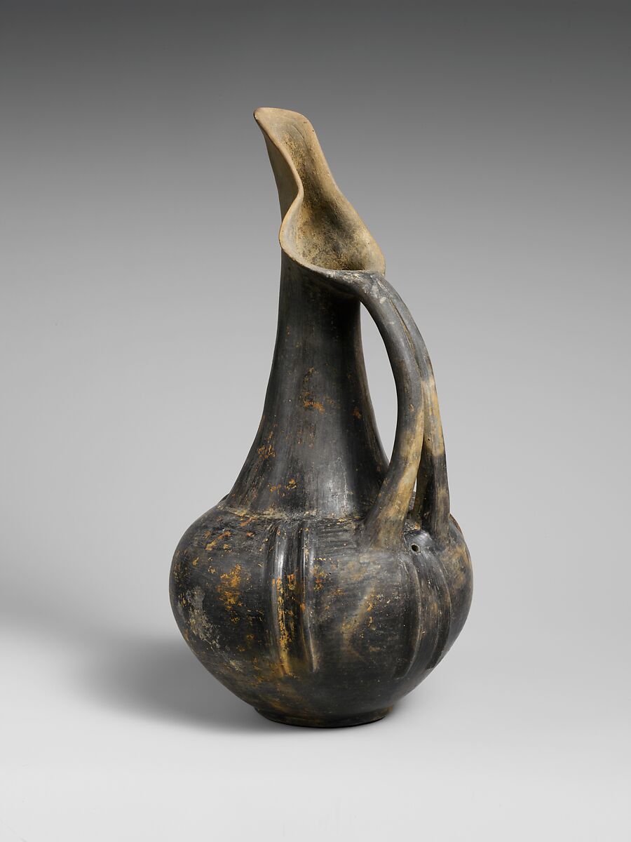 Terracotta beak-spouted jug, Terracotta, Late Villanovan 