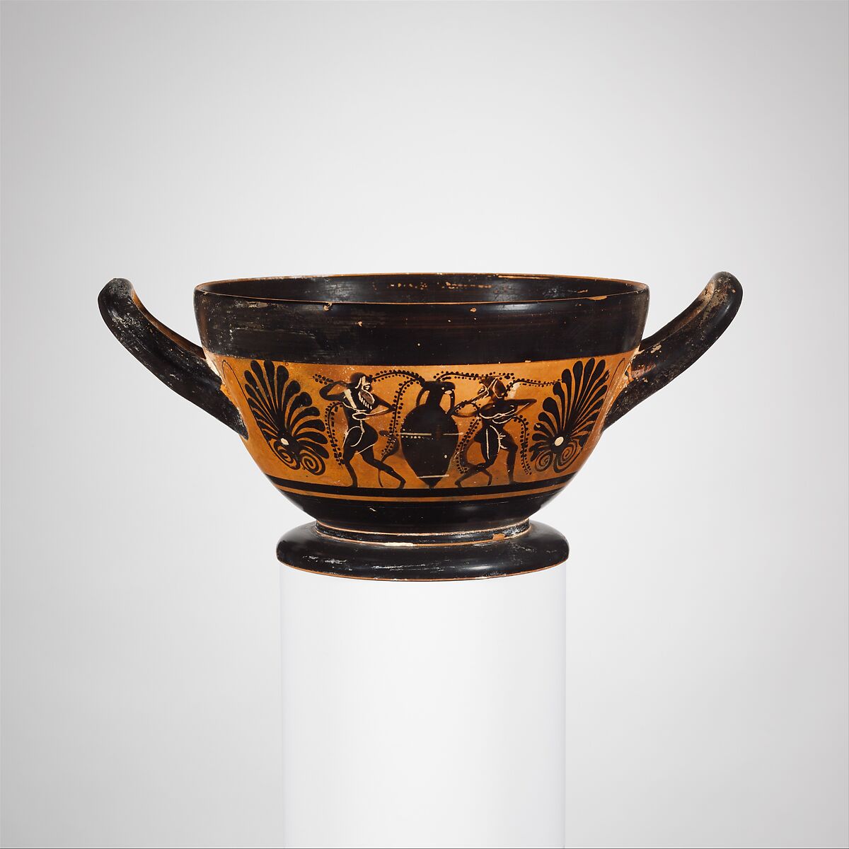 Terracotta skyphos (deep drinking cup), Attributed to the manner of the Haimon Painter, Terracotta, Greek, Attic 