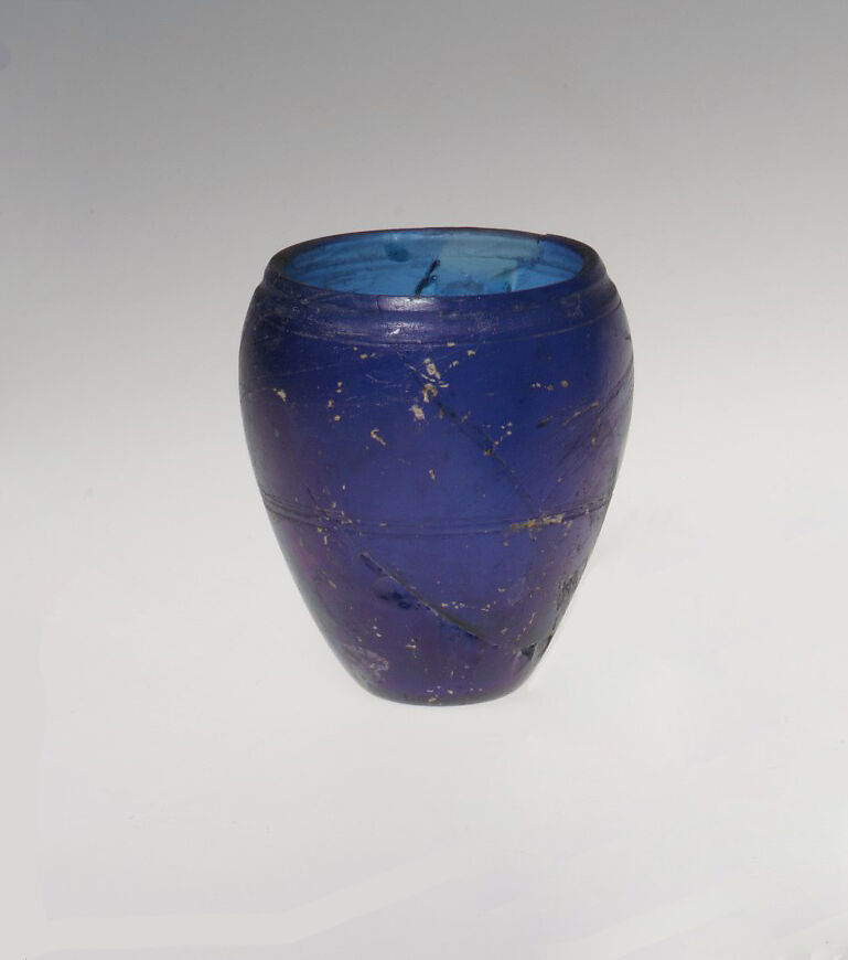 Glass beaker, Glass, cast, Roman 
