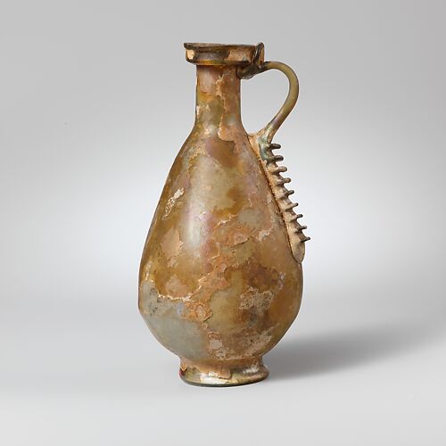 Glass jug