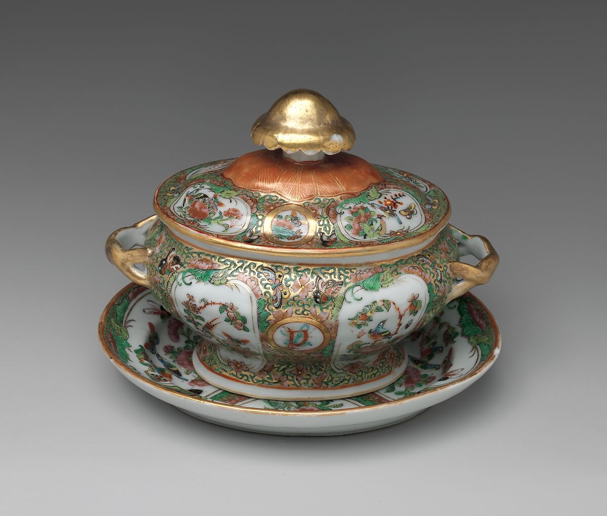 Covered Sauceboat, Porcelain, Chinese, for American market 