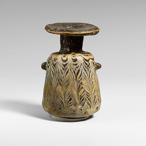 Glass squat alabastron (perfume bottle)