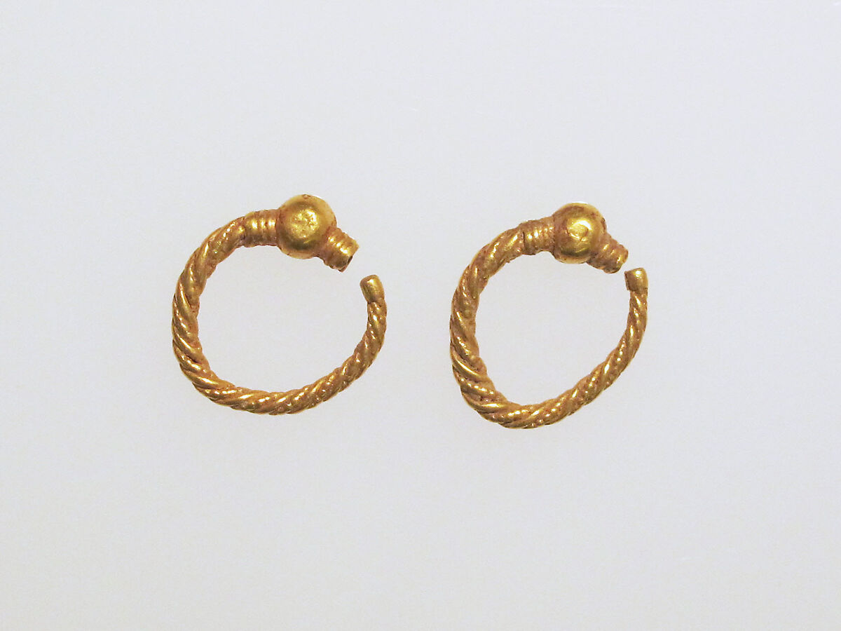 Earring, trumpet-shaped, GOLD, Etruscan 