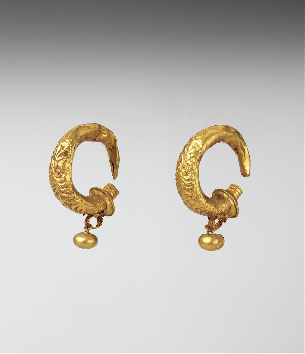 Gold earrings, Gold, Etruscan 