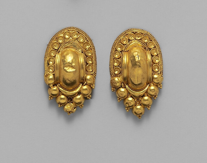 Gold earrings, Gold, Etruscan 