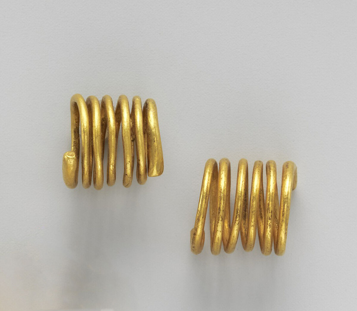 Pair of gold spirals | Etruscan | Archaic | The Metropolitan Museum of Art