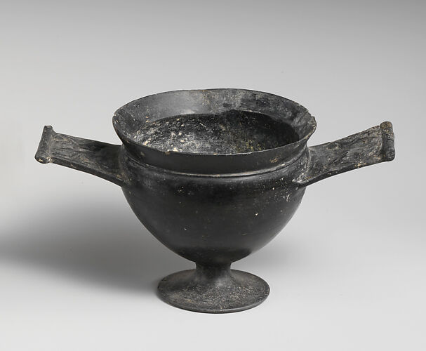 Terracotta cup with lid