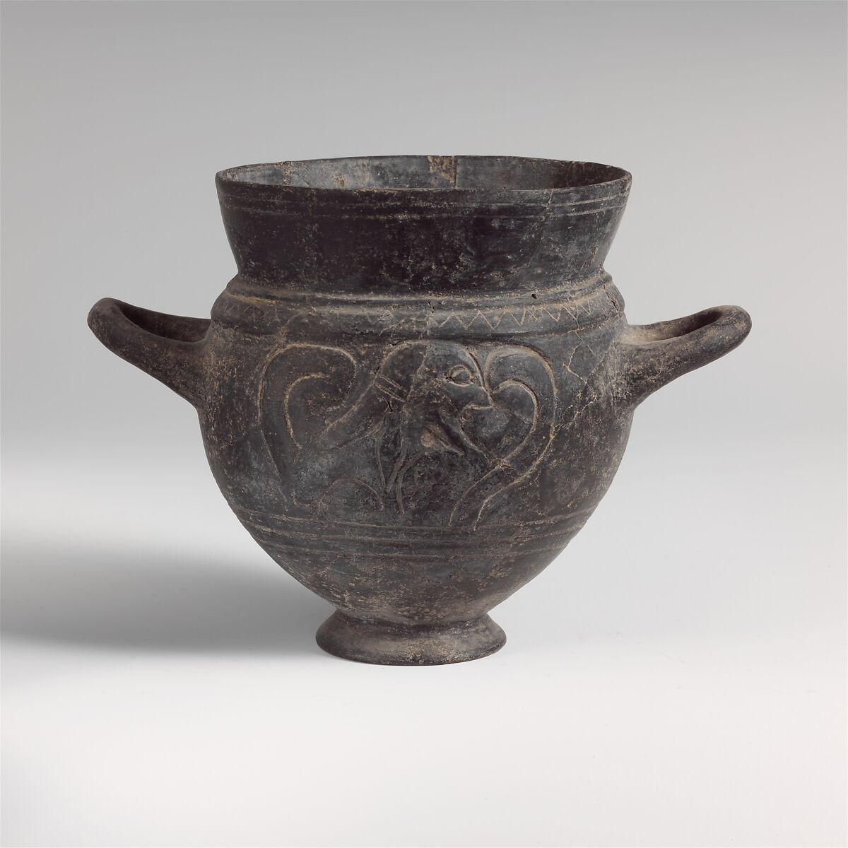 Terracotta drinking cup with two handles, Terracotta, Etruscan 