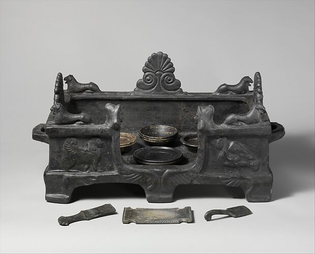 Terracotta focolare (offering tray)