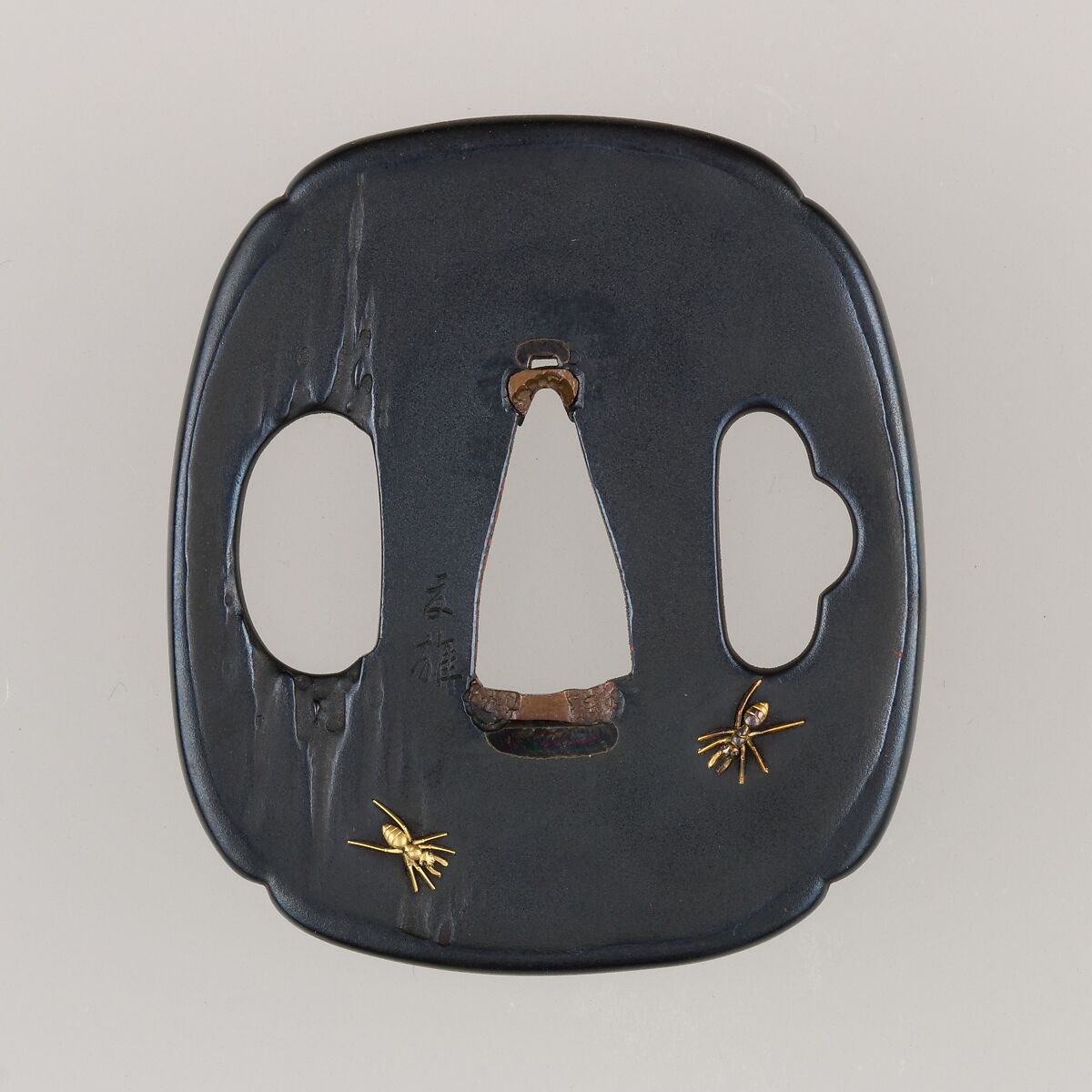 Sword Guard (Tsuba), Kanō Natsuo (Japanese, 1828–1898), Copper-gold alloy (shakudō), gold, copper, Japanese 