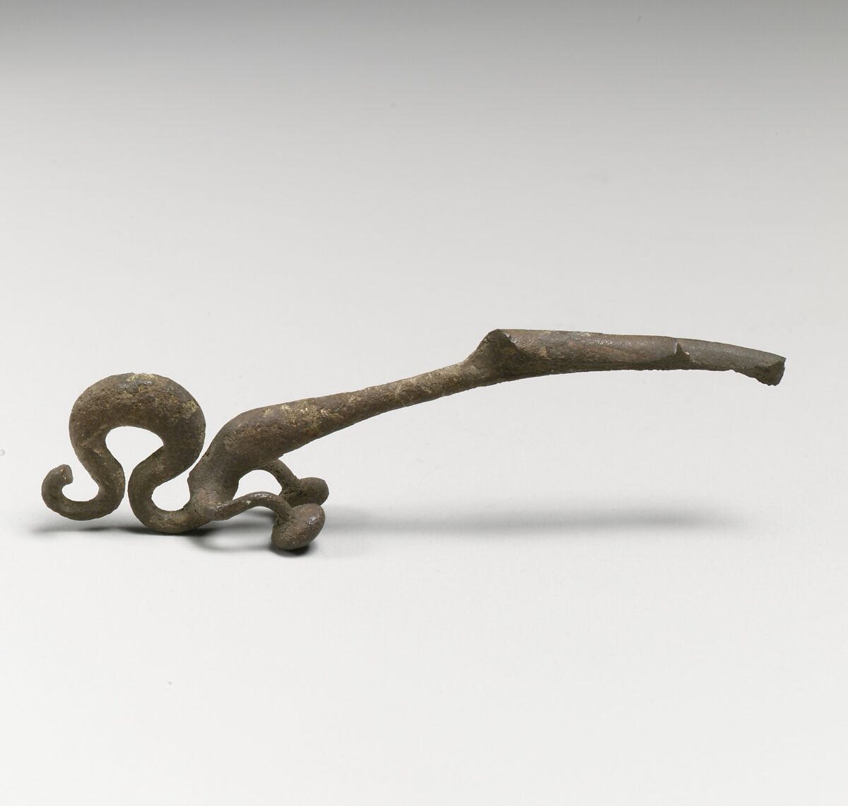 Dragon-type fibula, Bronze, Italic 