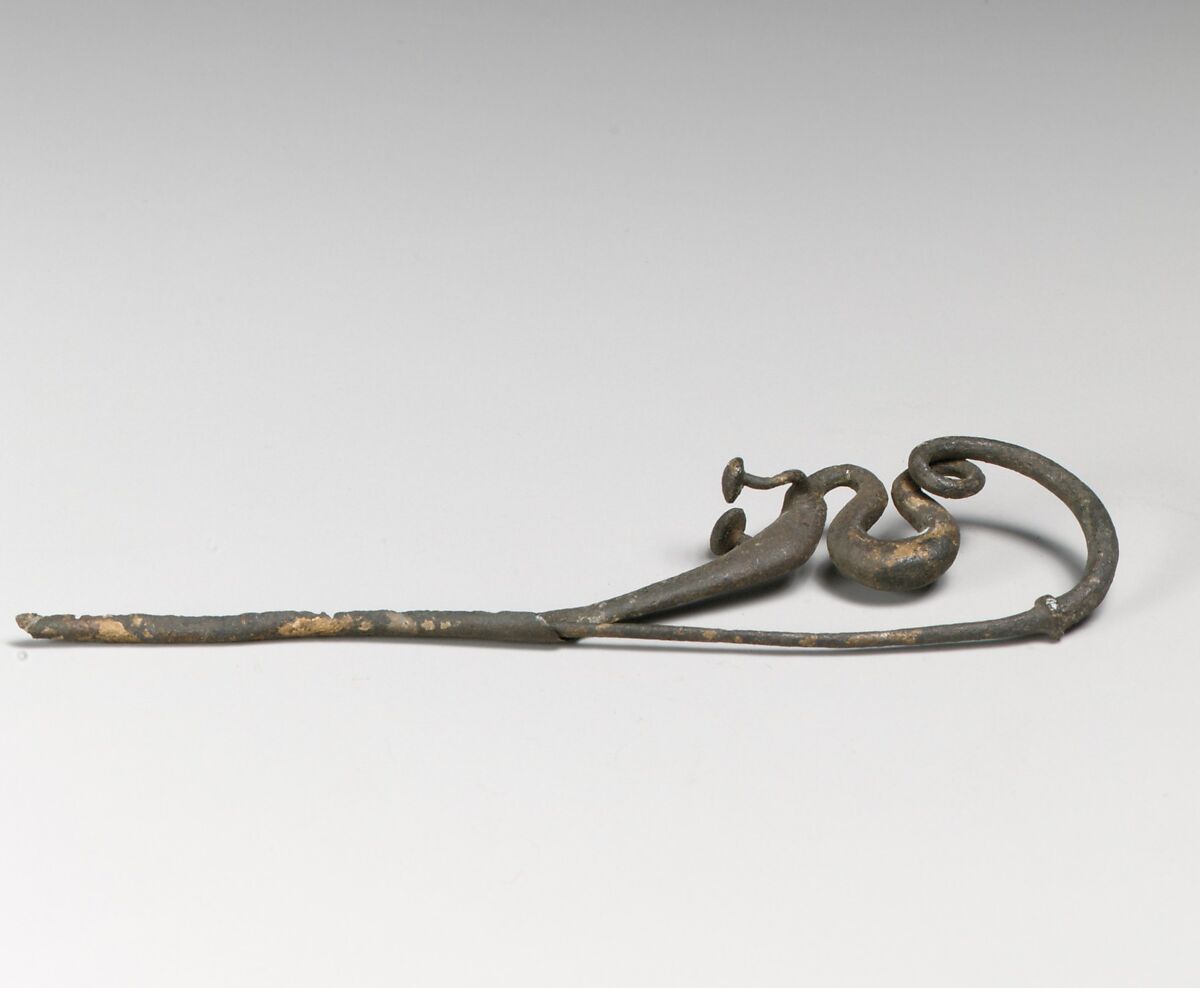 Bronze dragon-type fibula (safety pin), Bronze, Etruscan