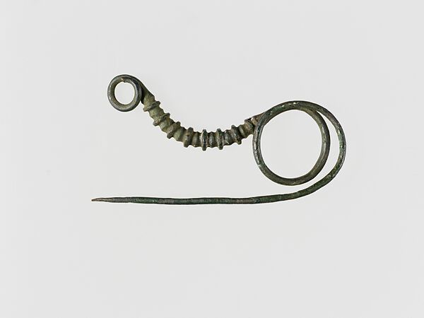 Bronze serpentine-type fibula (safety pin)