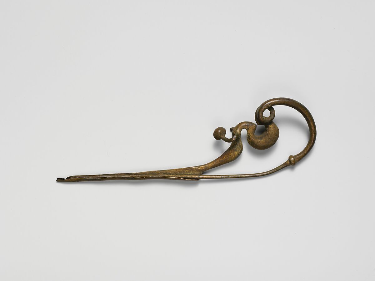 Bronze dragon-type fibula (safety pin), Bronze, Late Villanovan or Early Etruscan