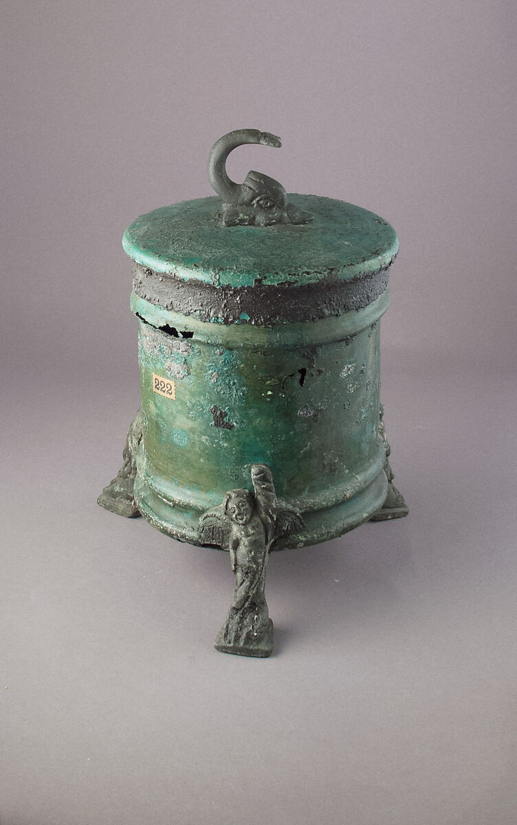 Cista with lid, Bronze 