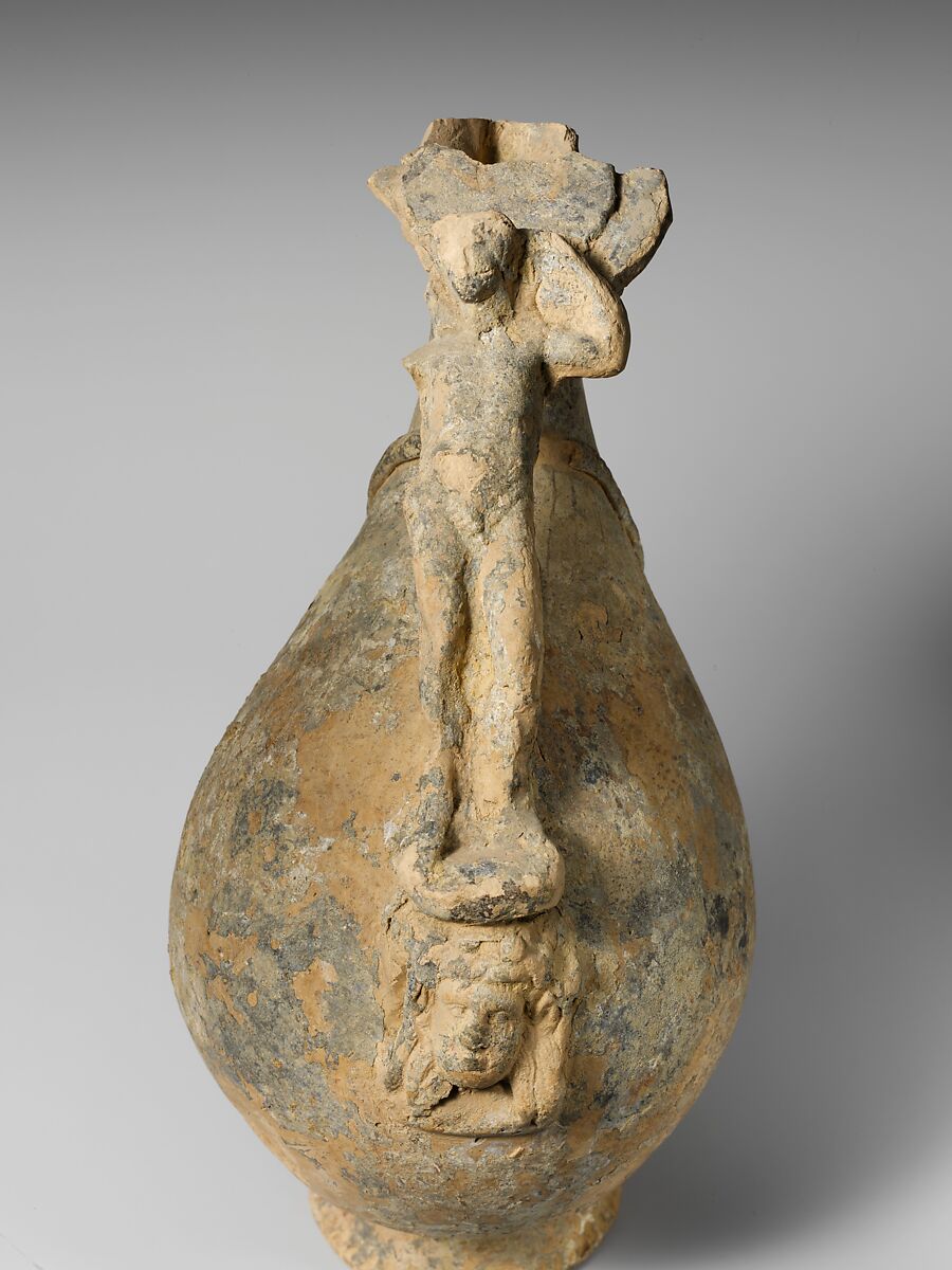 Terracotta askos  (flask with a spout and handle over the top), Attributed to the Bolsena Group, Terracotta, Etruscan