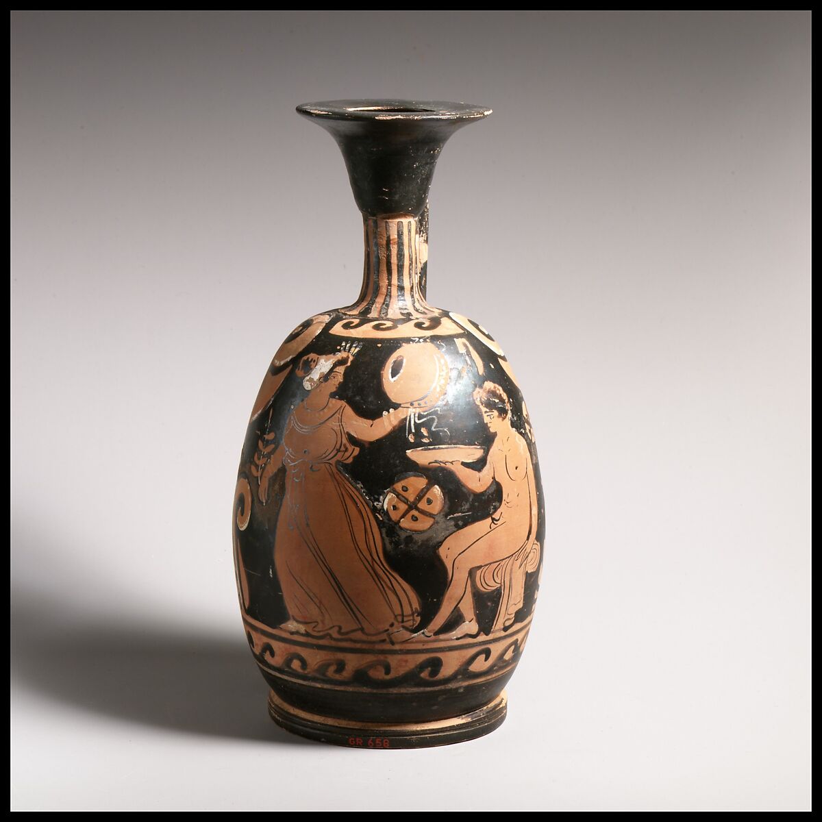 Squat lekythos, Attributed to the APZ Painter, Terracotta, Greek, South Italian, Campanian 