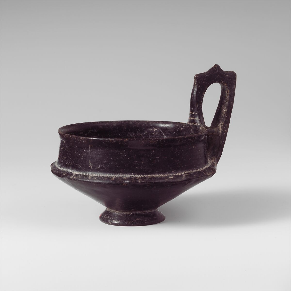 Terracotta kyathos (single-handled cup), Terracotta, Italic, Villanovan 