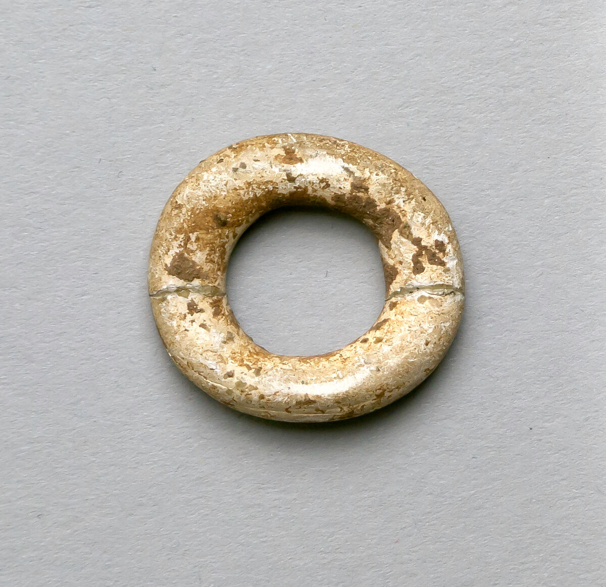 Ring, Bone 