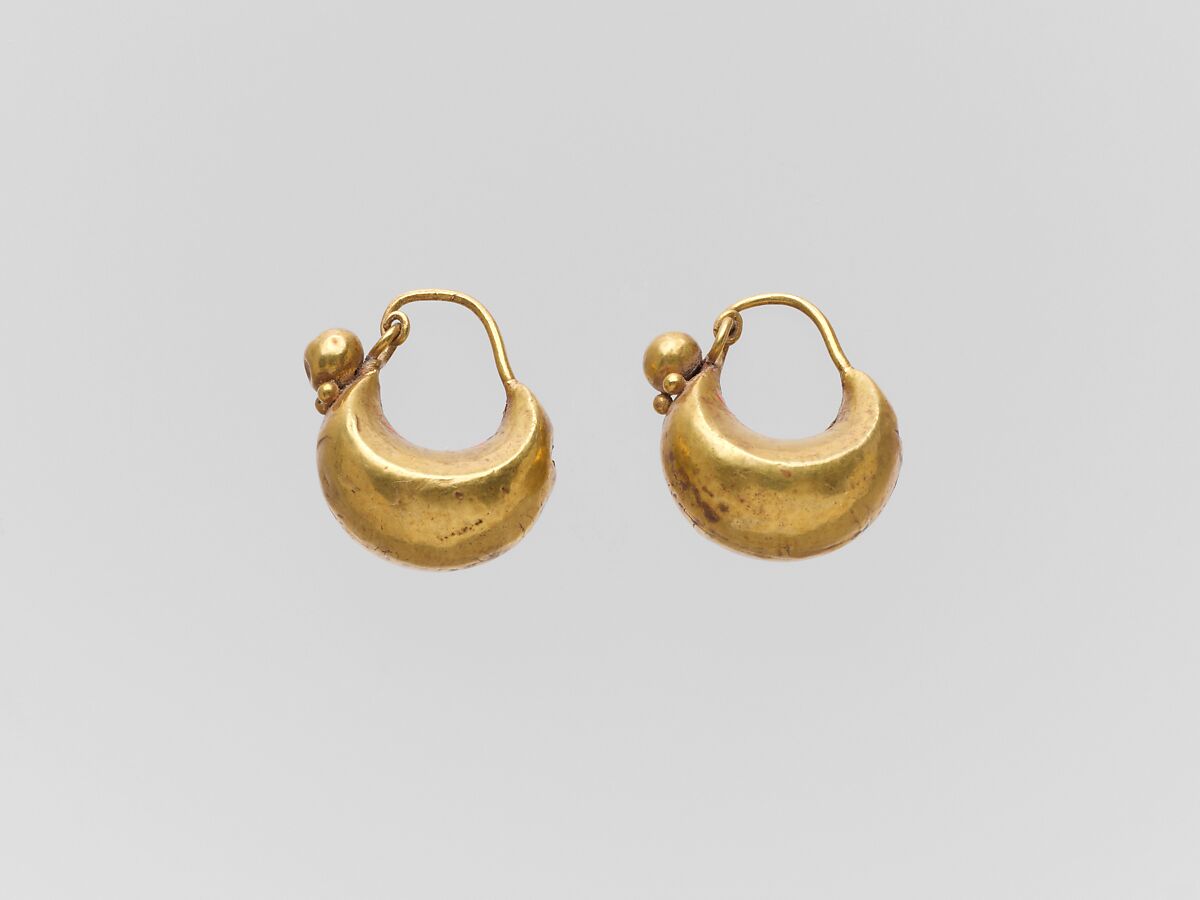 Pair of gold boat-shaped earrings, Gold, Roman 