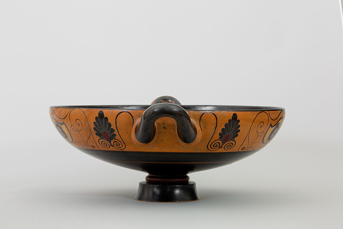 Terracotta kylix (drinking cup), Attributed to the Phineus Painter, Terracotta, Greek, Chalcidian