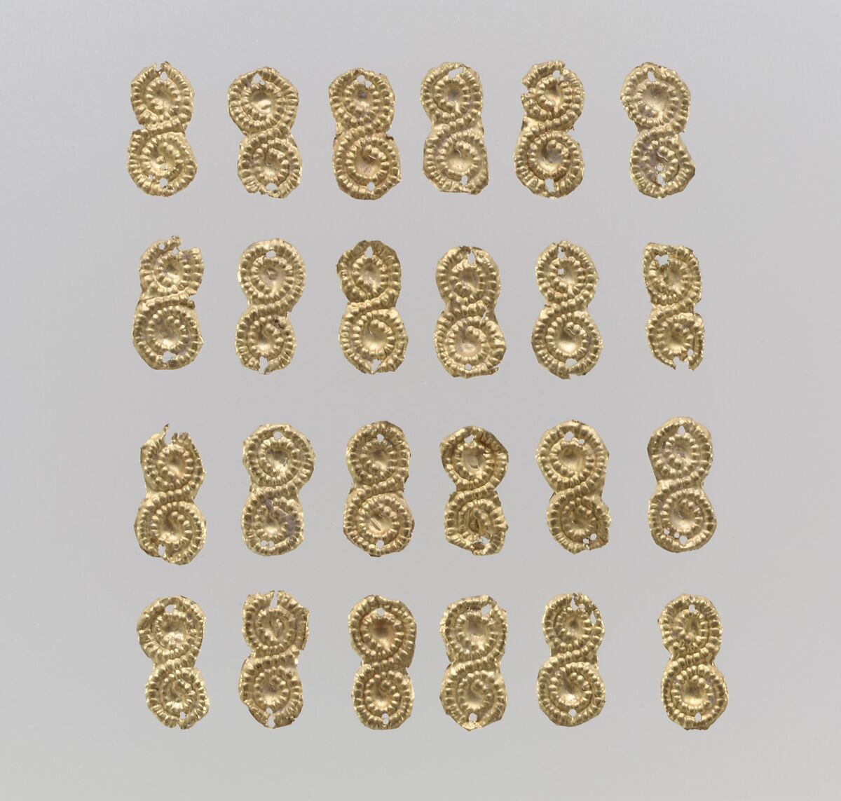 Gold sheet appliques, Gold, East Germanic or nomadic (?) 