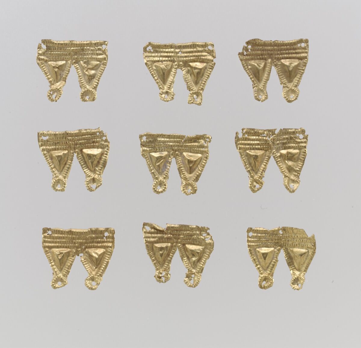 Bead ornaments, two triangles joined, 25, Gold, East Germanic or nomadic (?) 