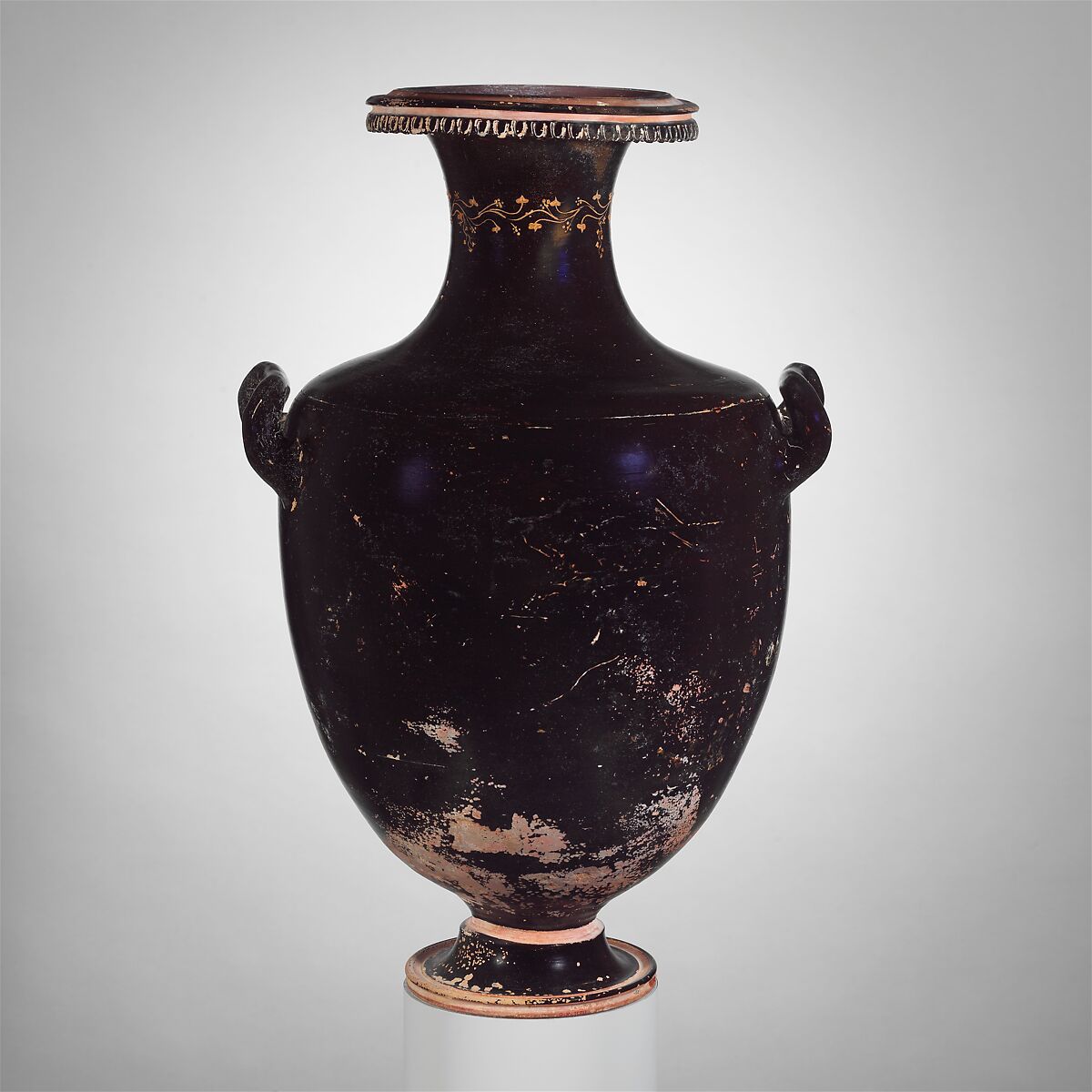 Terracotta hydria (water jar), Terracotta, Greek, South Italian, Apulian 