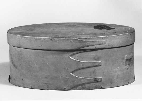 Oval Box, United Society of Believers in Christ’s Second Appearing (“Shakers”) (American, active ca. 1750–present), Wood; Maple, pine, American, Shaker 