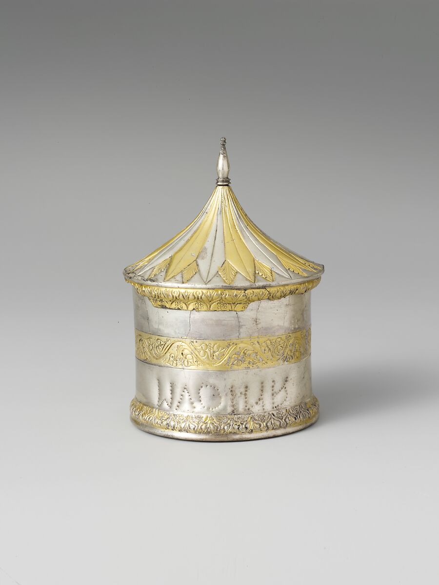 Silver and gilt pyxis (box with lid), Silver, gold, Apulian, possibly Tarentine 