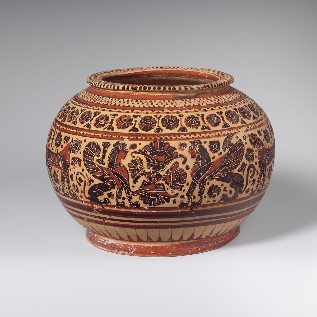Terracotta pyxis (box), Attributed to the Canessa Painter, Terracotta, Greek, Corinthian 