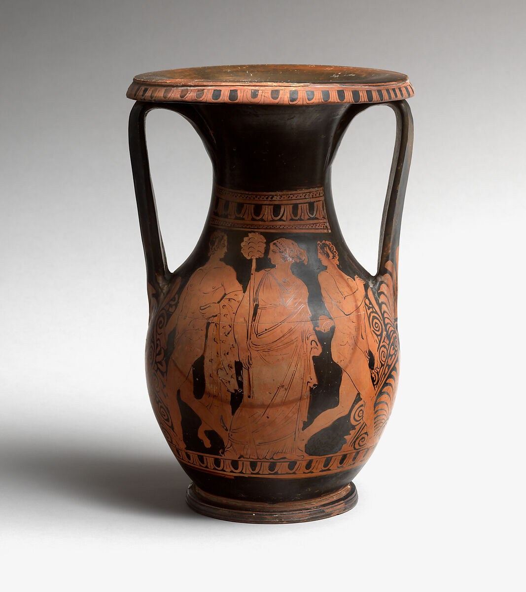 Terracotta pelike (wine jar), Attributed to the Amazon Painter, Terracotta, Greek, Attic