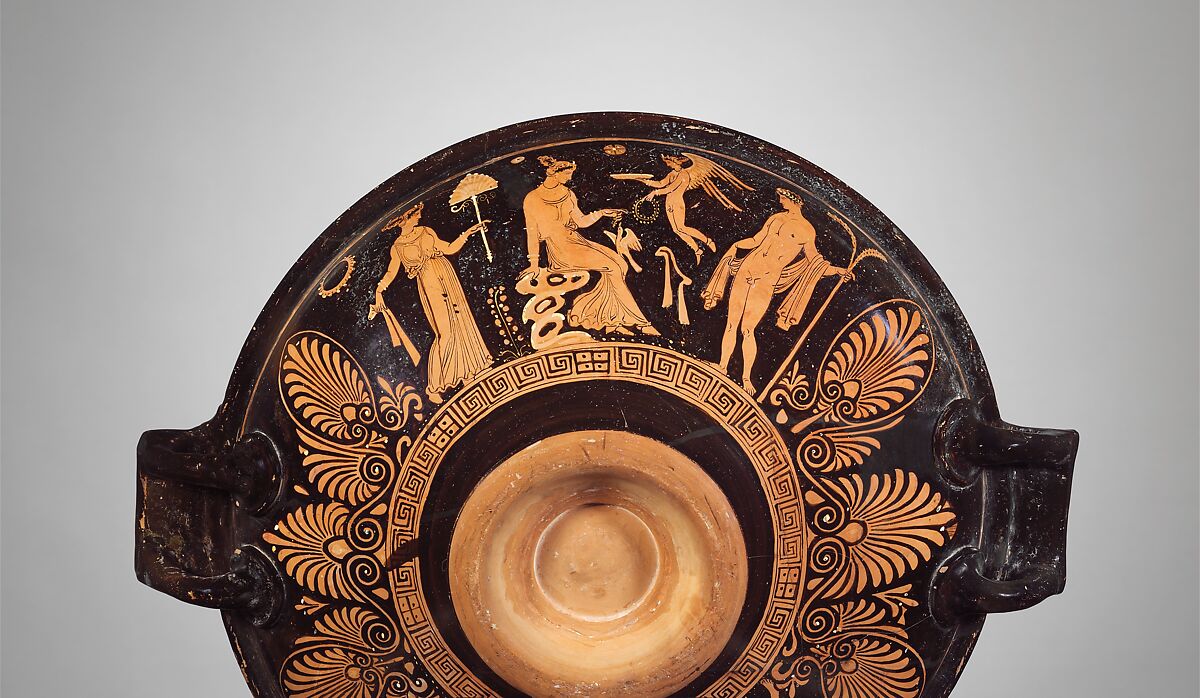 Terracotta lekanis (dish), Attributed to the V. and A. Group, Terracotta, Greek, South Italian, Apulian