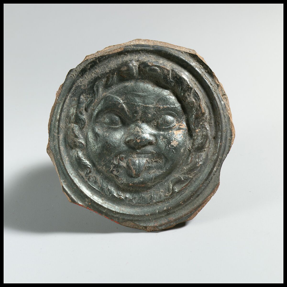 Terracotta tondo from a phiale (libation bowl), Terracotta, Greek, South Italian, Campanian, Calenian 