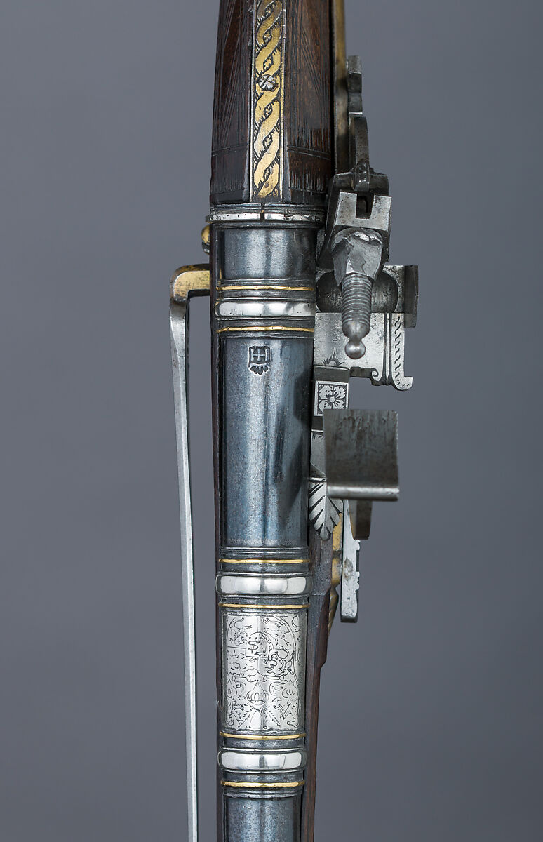 Snaphaunce Pistol Made for Wilhelm, Duke of Kurland, Steel, gold, silver, wood (brazilwood), Scottish