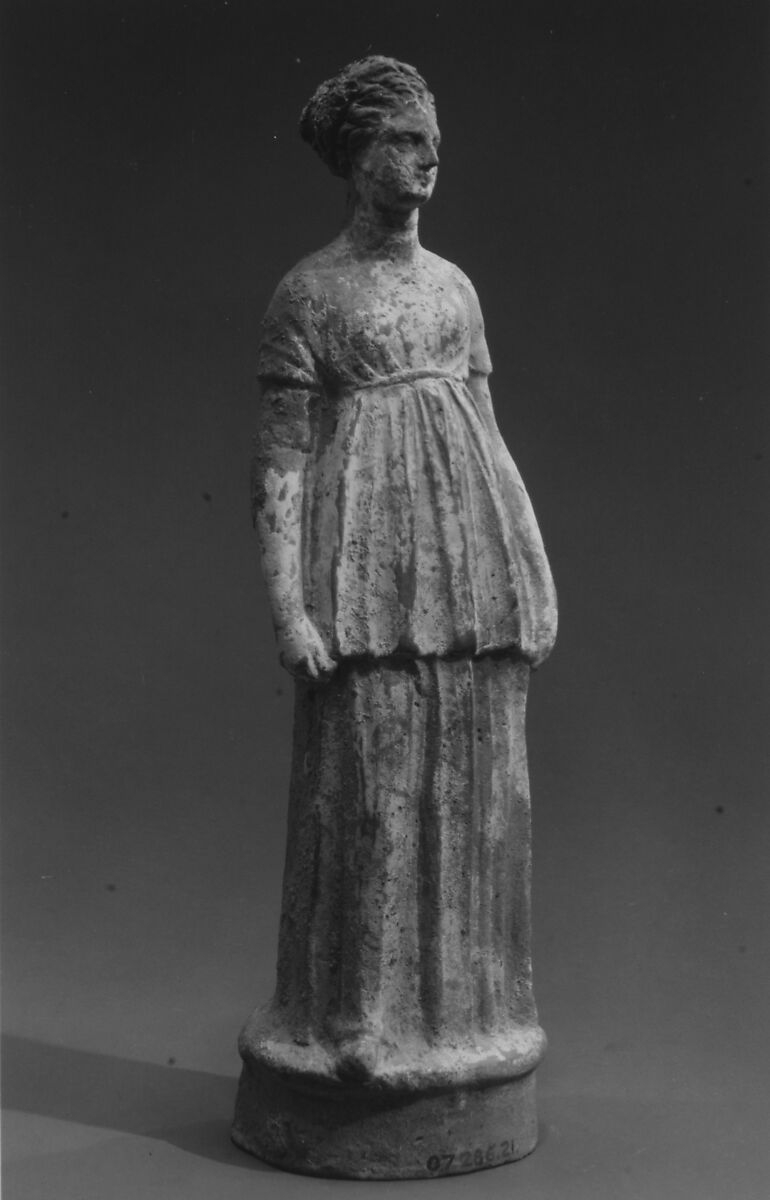 Terracotta statuette of a girl, Terracotta, Greek, Corinthian 
