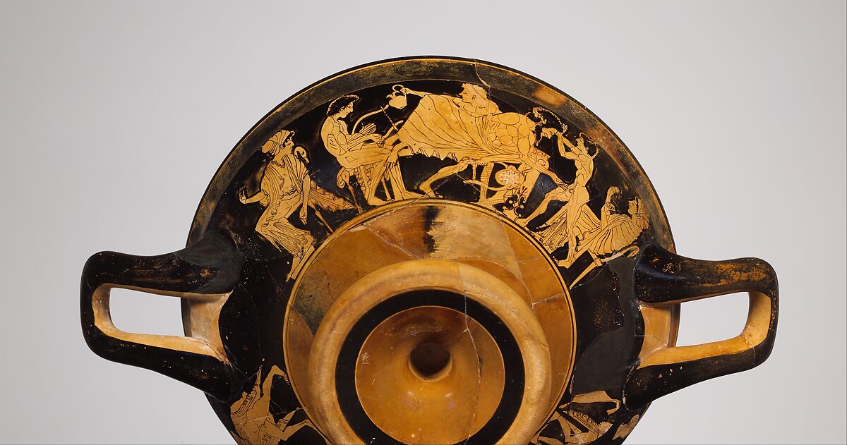 Terracotta kylix (drinking cup), Signed by Hegesiboulos as potter, Terracotta, Greek, Attic