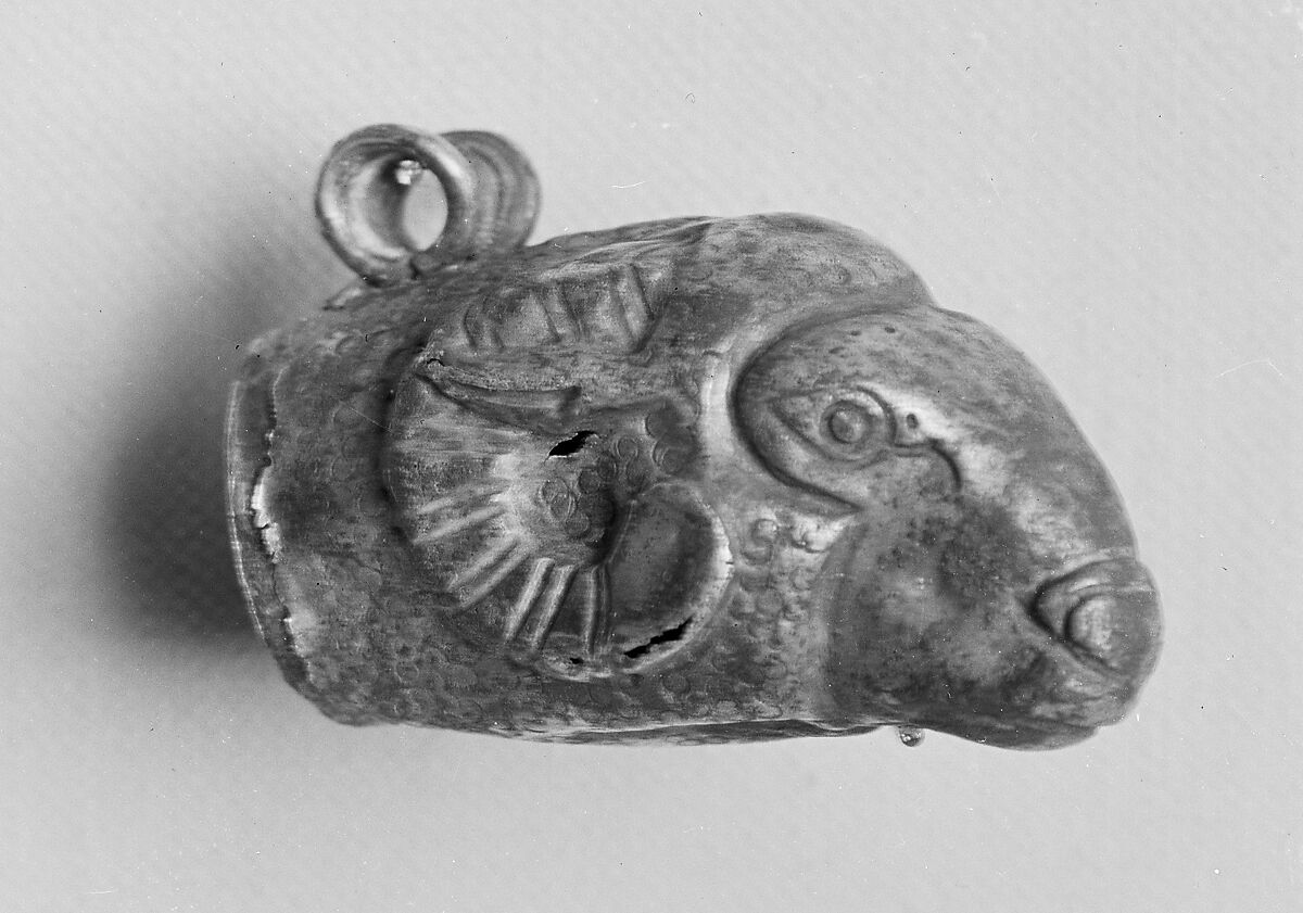 Silver pendant in the form of a ram's head, Gold, Greek 