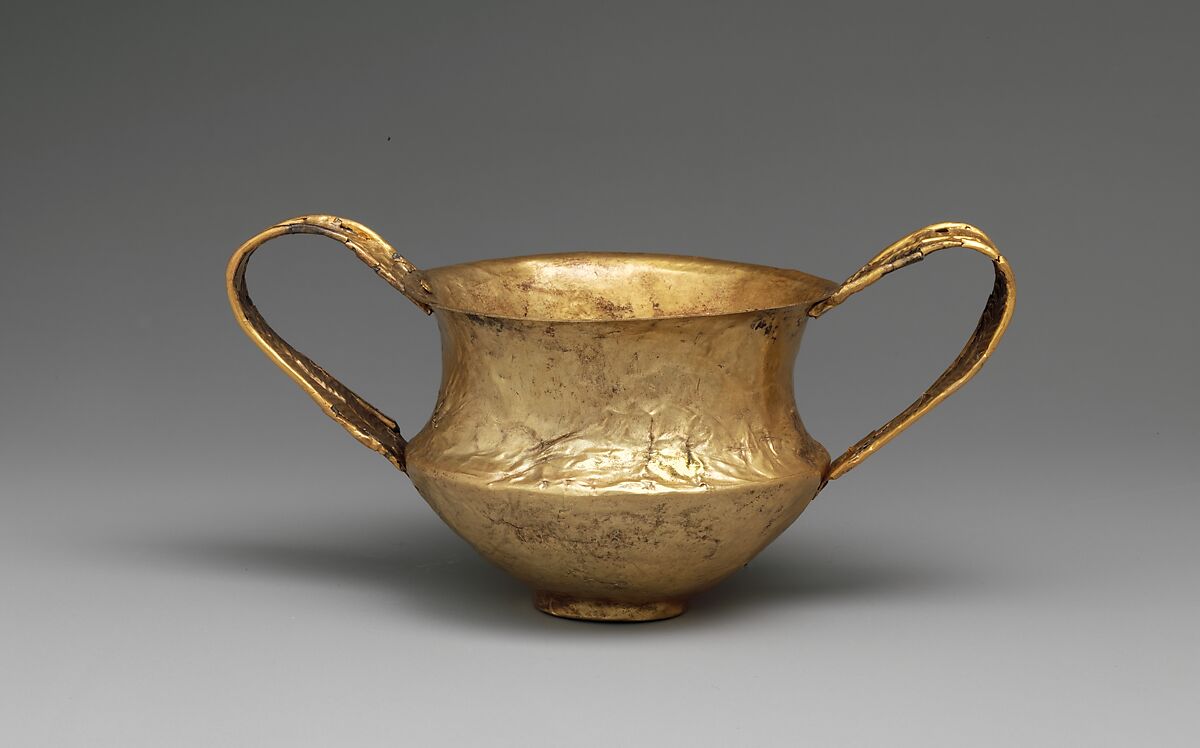 Gold kantharos (drinking cup with two high vertical ...