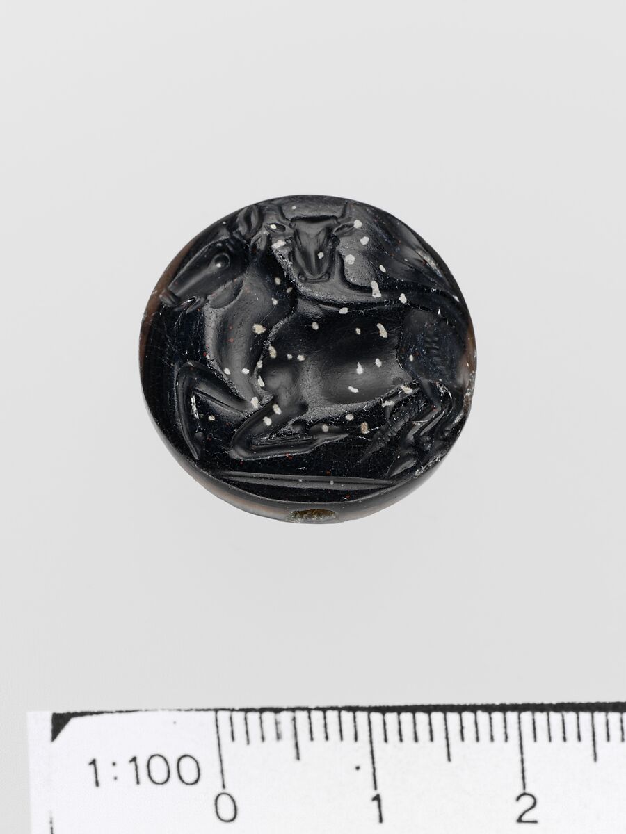 Agate lentoid seal, Agate, Minoan 