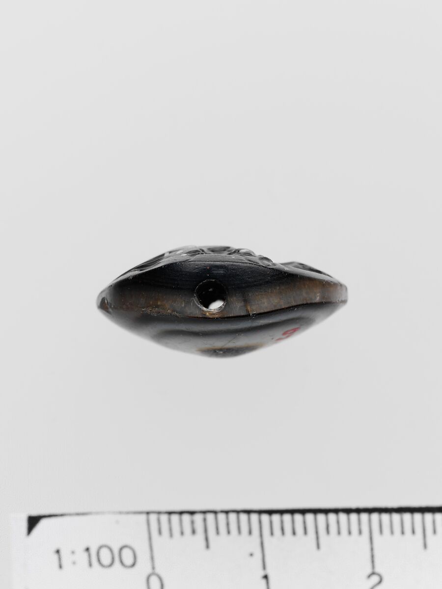 Agate lentoid seal, Agate, Minoan